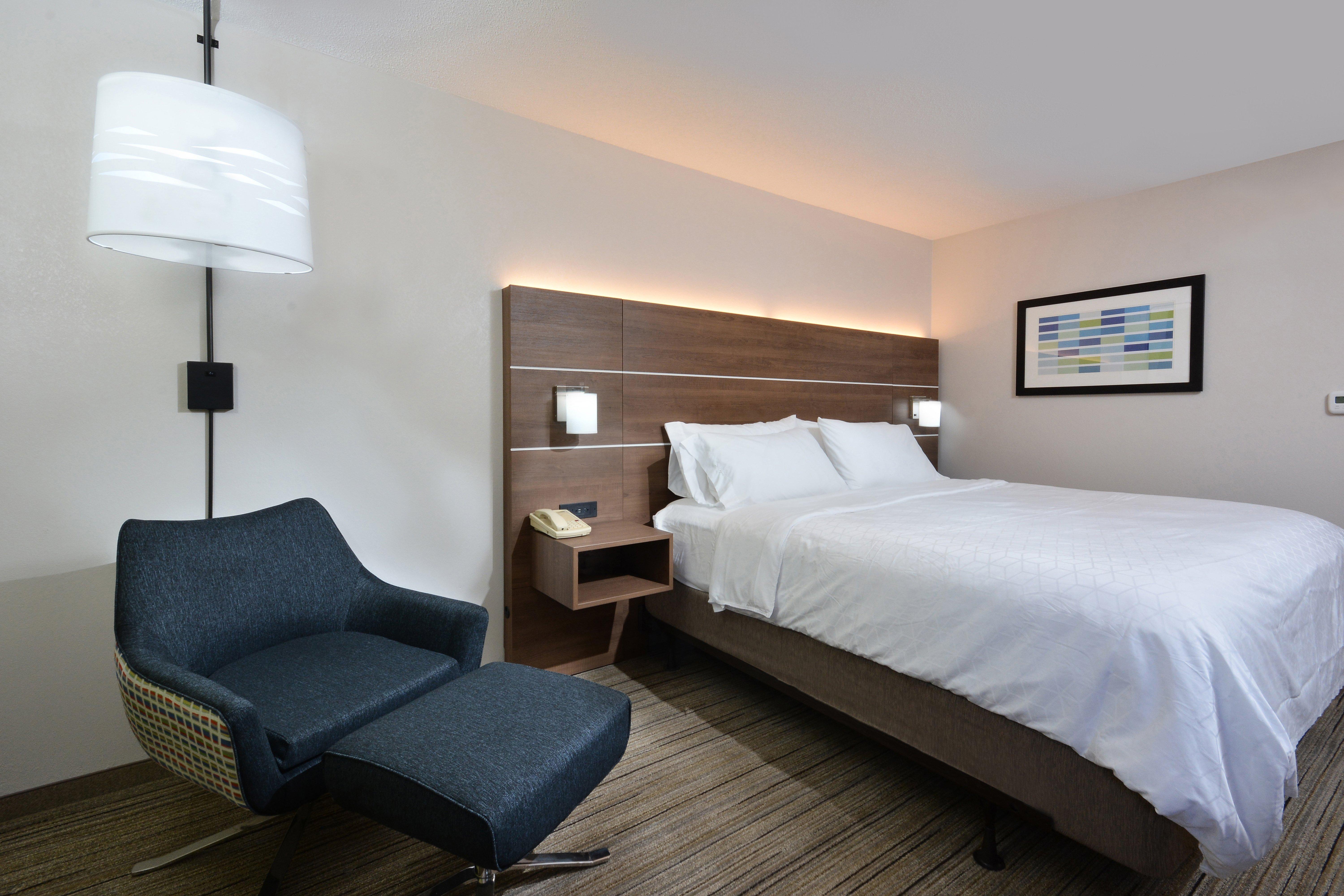 Holiday Inn Express Raleigh-Durham Airport By Ihg Morrisville Esterno foto