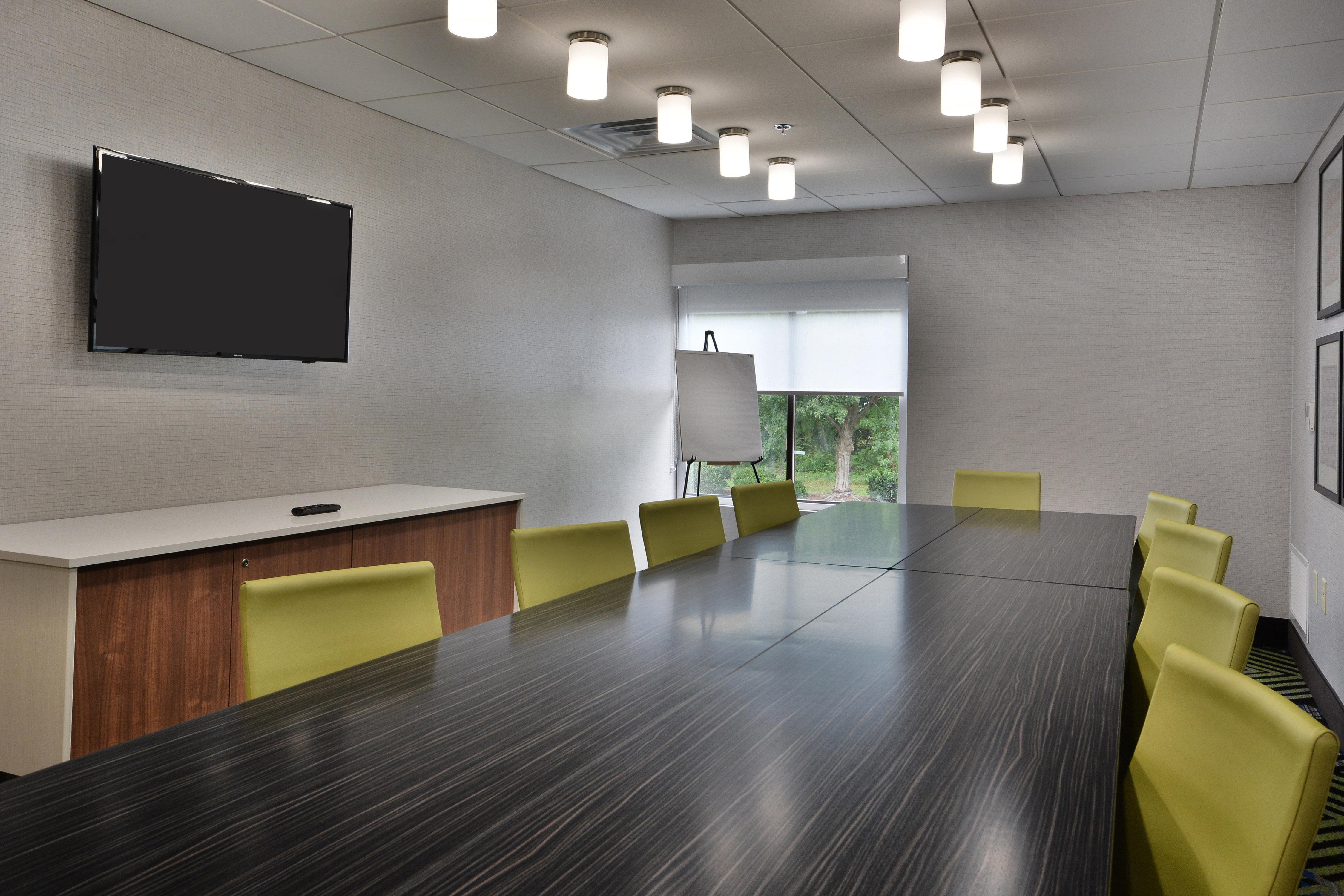 Holiday Inn Express Raleigh-Durham Airport By Ihg Morrisville Esterno foto