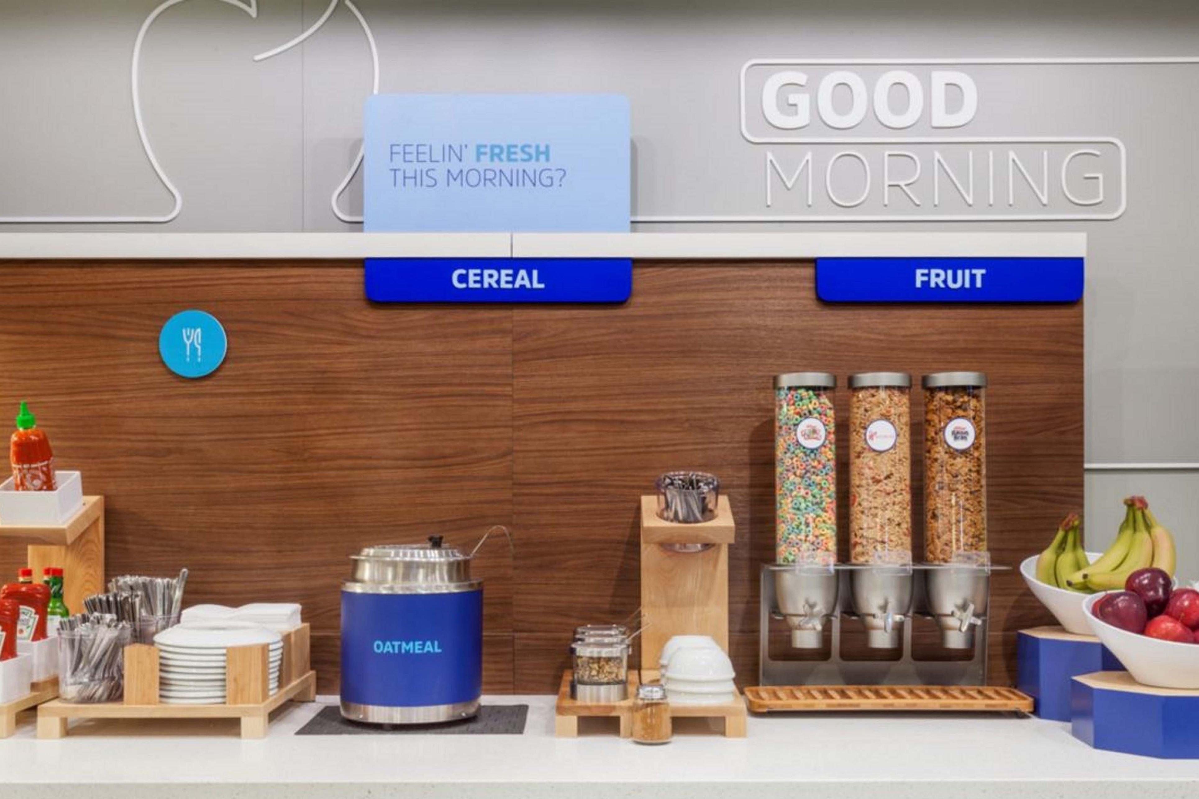 Holiday Inn Express Raleigh-Durham Airport By Ihg Morrisville Esterno foto